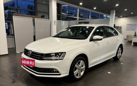 Volkswagen Jetta VI, 2018 год, 1 470 000 рублей, 7 фотография