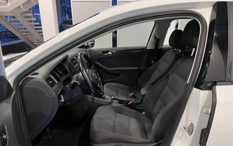 Volkswagen Jetta VI, 2018 год, 1 470 000 рублей, 16 фотография