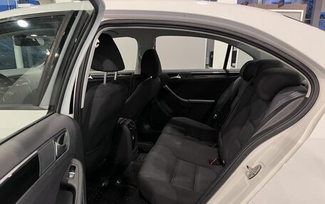 Volkswagen Jetta VI, 2018 год, 1 470 000 рублей, 25 фотография