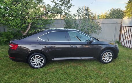 Skoda Superb III рестайлинг, 2016 год, 1 700 000 рублей, 4 фотография