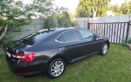 Skoda Superb III рестайлинг, 2016 год, 1 700 000 рублей, 6 фотография