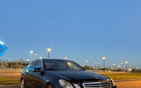 Mercedes-Benz E-Класс, 2011 год, 1 480 000 рублей, 2 фотография