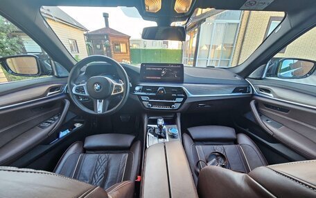 BMW 5 серия, 2022 год, 5 700 000 рублей, 12 фотография