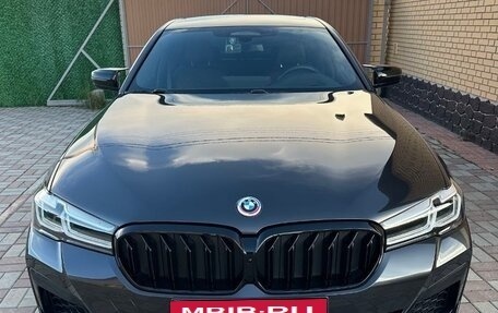 BMW 5 серия, 2022 год, 5 700 000 рублей, 15 фотография
