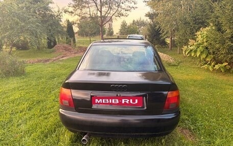 Audi A4, 1995 год, 220 000 рублей, 3 фотография