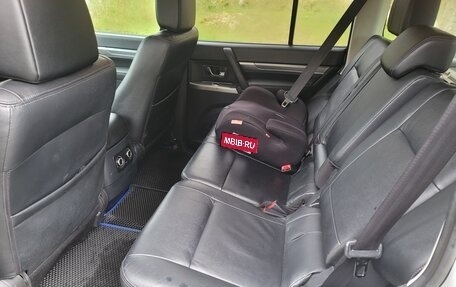 Mitsubishi Pajero IV, 2015 год, 2 650 000 рублей, 13 фотография