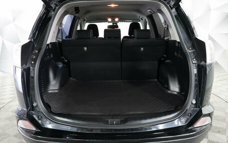 Toyota RAV4, 2017 год, 2 443 000 рублей, 18 фотография