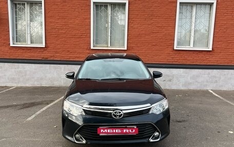 Toyota Camry, 2016 год, 2 480 000 рублей, 2 фотография