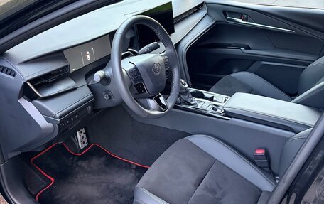 Toyota Camry, 2026 год, 4 000 000 рублей, 5 фотография