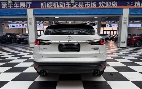 Mazda CX-4, 2021 год, 1 620 000 рублей, 5 фотография