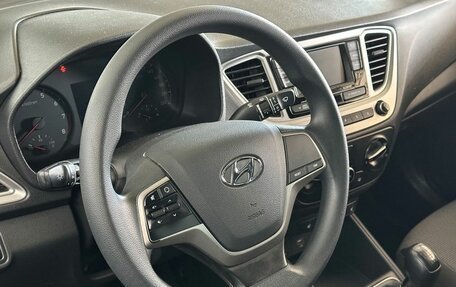Hyundai Solaris II рестайлинг, 2019 год, 1 085 000 рублей, 12 фотография