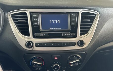 Hyundai Solaris II рестайлинг, 2019 год, 1 085 000 рублей, 14 фотография