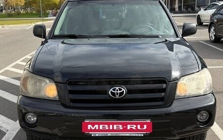 Toyota Highlander III, 2005 год, 850 000 рублей, 14 фотография