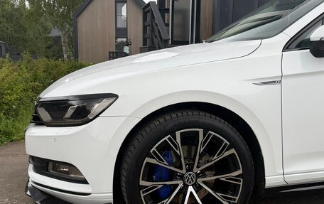 Volkswagen Passat B8 рестайлинг, 2018 год, 2 430 000 рублей, 5 фотография