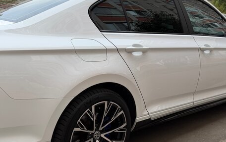 Volkswagen Passat B8 рестайлинг, 2018 год, 2 430 000 рублей, 11 фотография