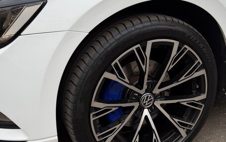 Volkswagen Passat B8 рестайлинг, 2018 год, 2 430 000 рублей, 15 фотография