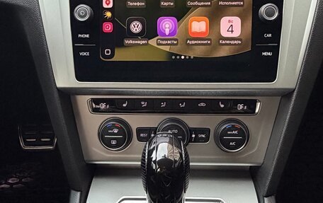 Volkswagen Passat B8 рестайлинг, 2018 год, 2 430 000 рублей, 19 фотография