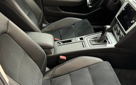 Volkswagen Passat B8 рестайлинг, 2018 год, 2 430 000 рублей, 24 фотография