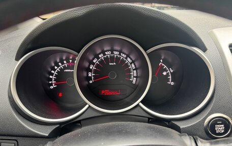 KIA Venga I, 2016 год, 750 000 рублей, 13 фотография