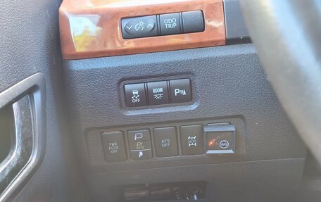 Toyota Vellfire I, 2009 год, 2 550 000 рублей, 9 фотография