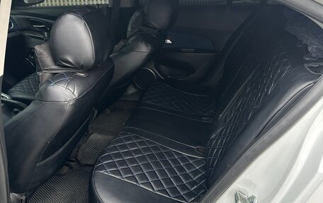 Chevrolet Cruze II, 2013 год, 745 000 рублей, 10 фотография