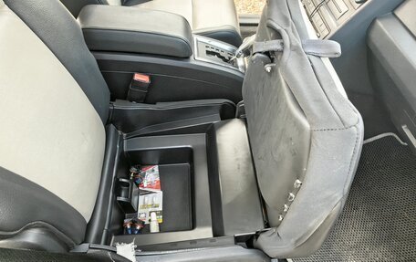 Dodge Journey I, 2008 год, 750 000 рублей, 25 фотография