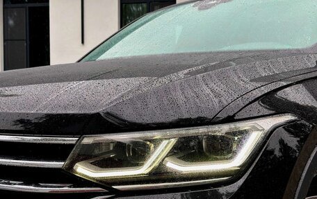Volkswagen Tiguan II, 2021 год, 3 850 000 рублей, 10 фотография