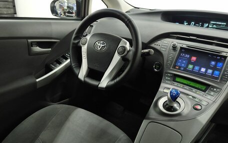 Toyota Prius, 2009 год, 1 029 000 рублей, 12 фотография