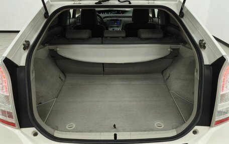 Toyota Prius, 2009 год, 1 029 000 рублей, 20 фотография