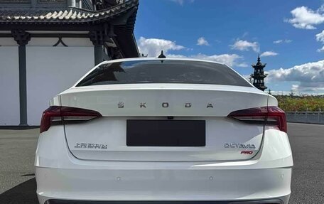 Skoda Octavia IV, 2022 год, 1 750 000 рублей, 3 фотография