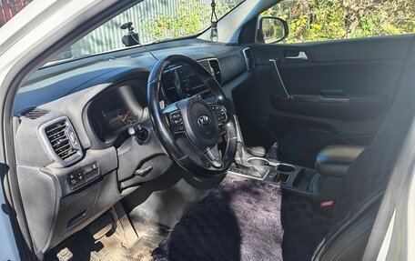 KIA Sportage IV рестайлинг, 2018 год, 2 000 000 рублей, 3 фотография