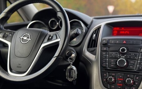 Opel Astra J, 2011 год, 610 000 рублей, 9 фотография