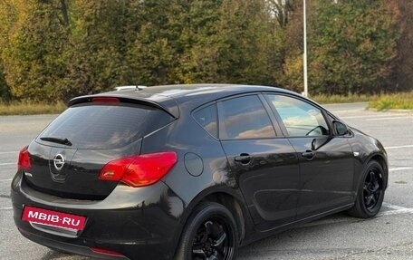 Opel Astra J, 2011 год, 610 000 рублей, 4 фотография