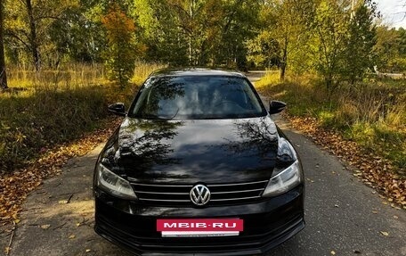 Volkswagen Jetta VI, 2016 год, 1 360 000 рублей, 3 фотография
