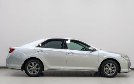 Toyota Camry, 2012 год, 1 575 000 рублей, 4 фотография
