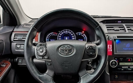 Toyota Camry, 2012 год, 1 575 000 рублей, 20 фотография