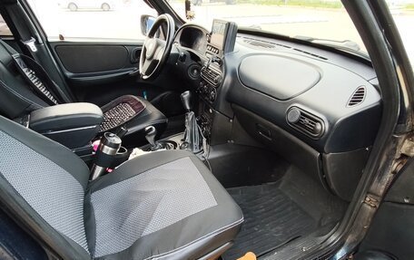 Chevrolet Niva I рестайлинг, 2010 год, 390 000 рублей, 16 фотография