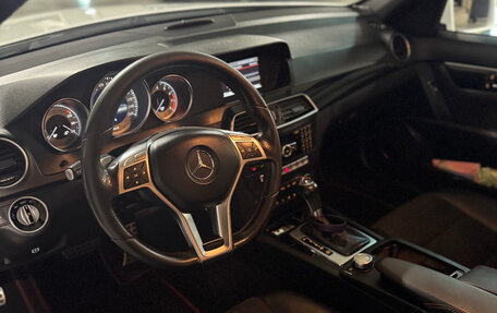 Mercedes-Benz C-Класс, 2012 год, 1 200 000 рублей, 16 фотография