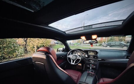 Mercedes-Benz E-Класс, 2012 год, 1 550 000 рублей, 15 фотография