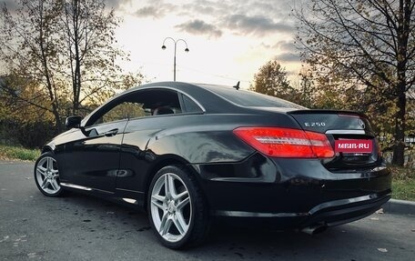 Mercedes-Benz E-Класс, 2012 год, 1 550 000 рублей, 11 фотография