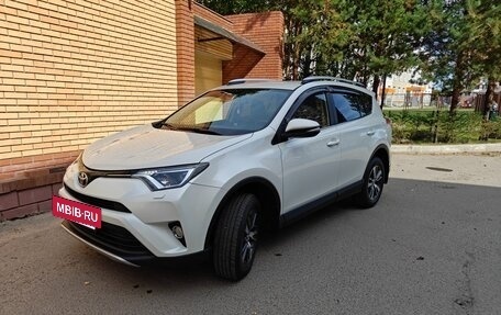 Toyota RAV4, 2016 год, 2 350 000 рублей, 29 фотография