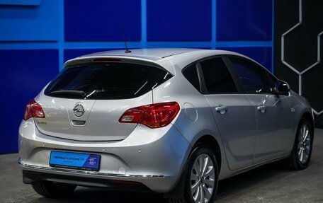 Opel Astra J, 2012 год, 680 000 рублей, 7 фотография