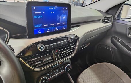 Ford Escape, 2021 год, 1 819 000 рублей, 13 фотография