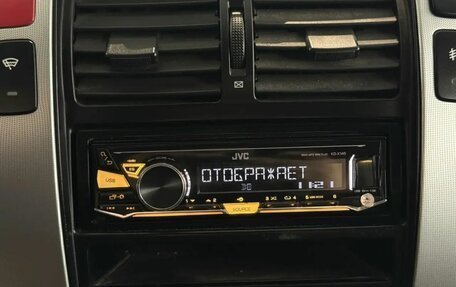 Hyundai Tucson III, 2005 год, 599 000 рублей, 10 фотография