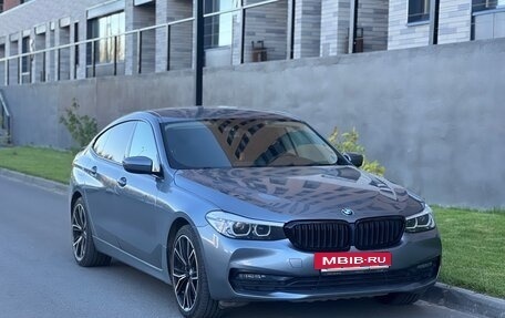 BMW 6 серия, 2019 год, 4 300 000 рублей, 2 фотография