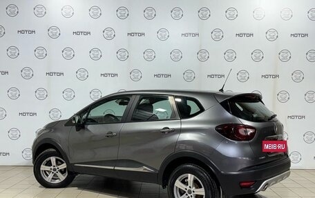 Renault Kaptur I рестайлинг, 2017 год, 1 190 000 рублей, 2 фотография