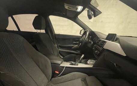 BMW 3 серия, 2016 год, 2 600 000 рублей, 8 фотография