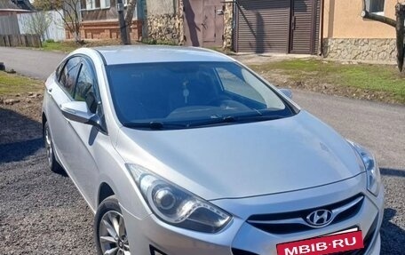 Hyundai i40 I рестайлинг, 2015 год, 1 200 000 рублей, 10 фотография
