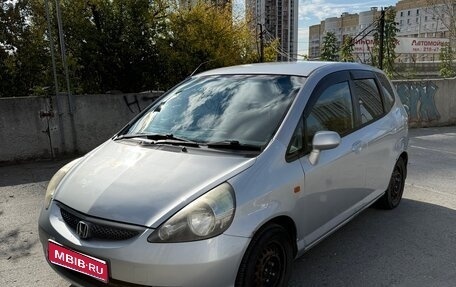 Honda Fit III, 2005 год, 380 000 рублей, 1 фотография