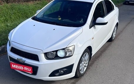 Chevrolet Aveo III, 2013 год, 850 000 рублей, 2 фотография